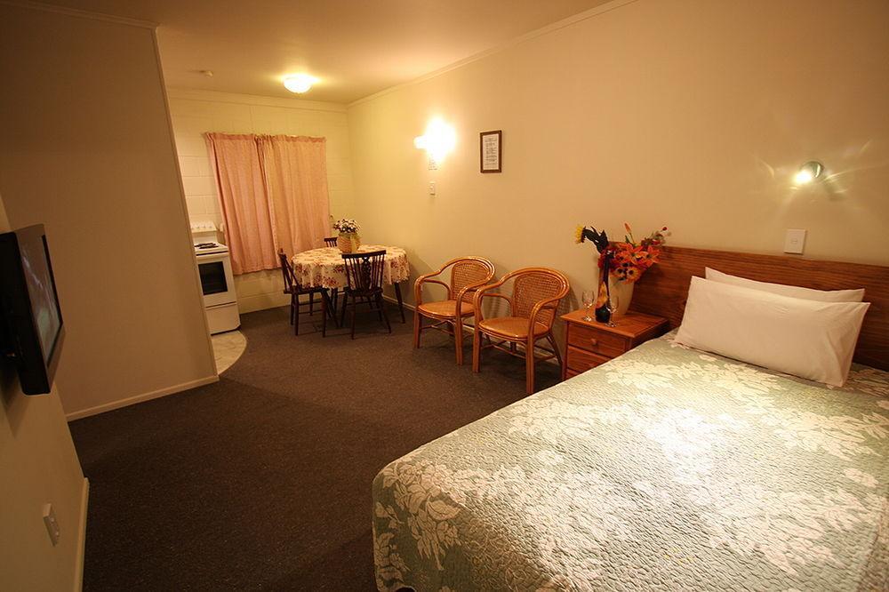 Auto Lodge Motel Гамильтон Экстерьер фото