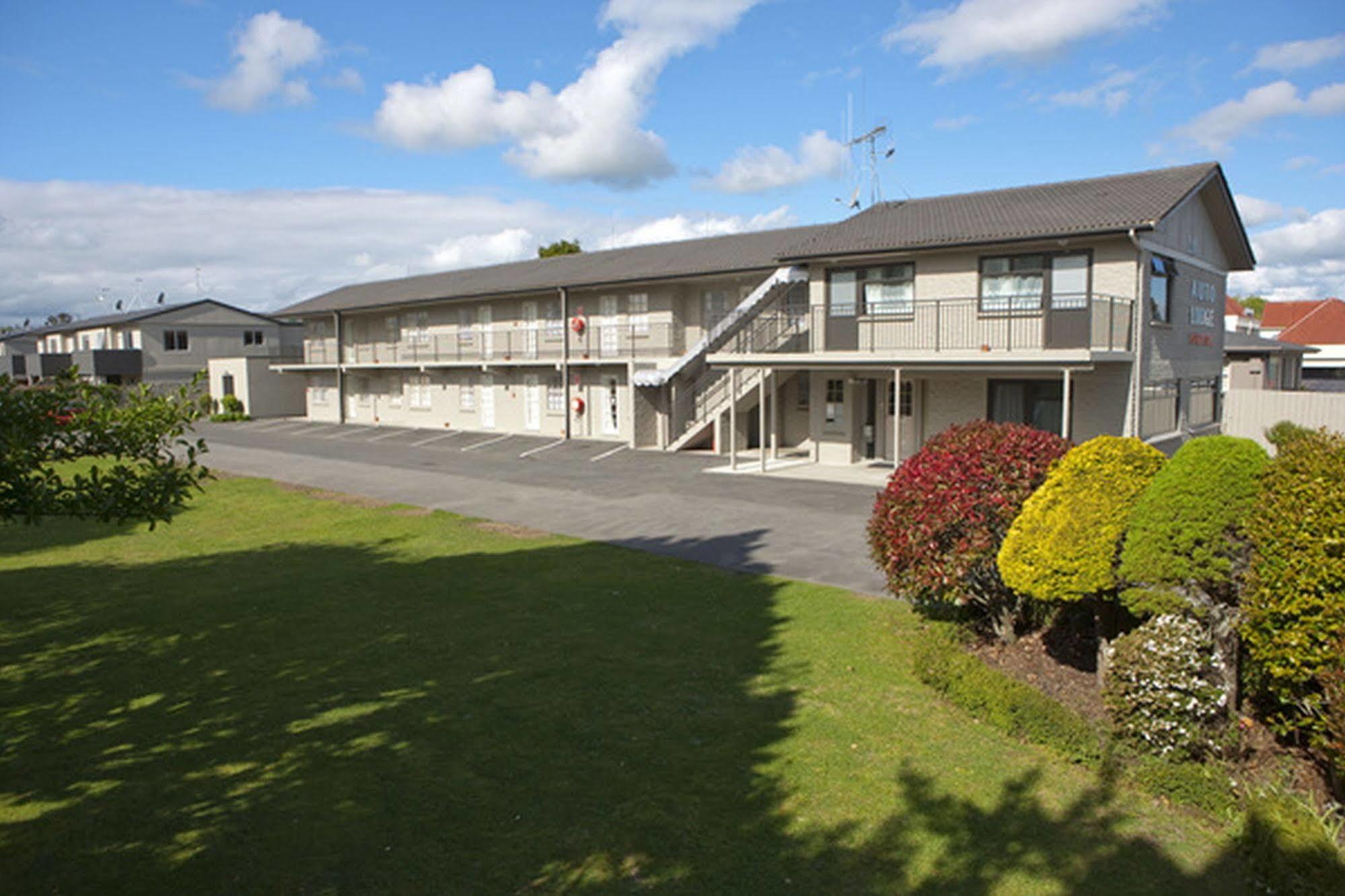 Auto Lodge Motel Гамильтон Экстерьер фото