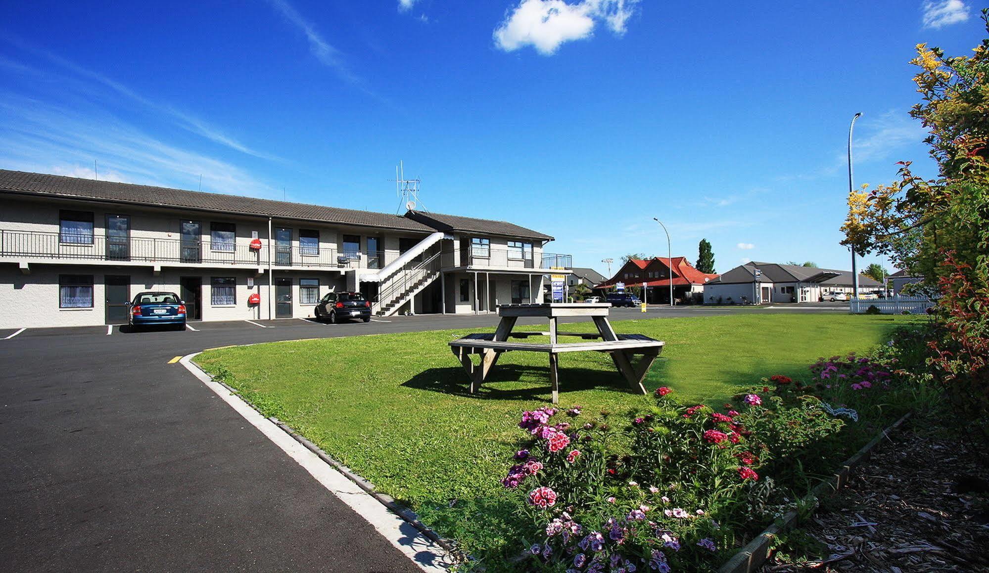 Auto Lodge Motel Гамильтон Экстерьер фото